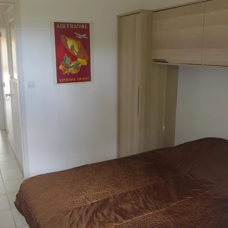 Réf 261 Le Penon, Patio De 42 M2 Claire Et Bien Aménagée, Au Calme Sous Les Pins, à 800 M De La Et 1000 M Des Commerces * Seignosse
